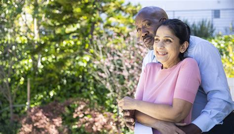 A study conducted in 1996 found that, by 25 months after a spouse's death, 61% of widowers (men) were either remarried or in a new romance compared to just 19% of widows (women), but this is by no ...